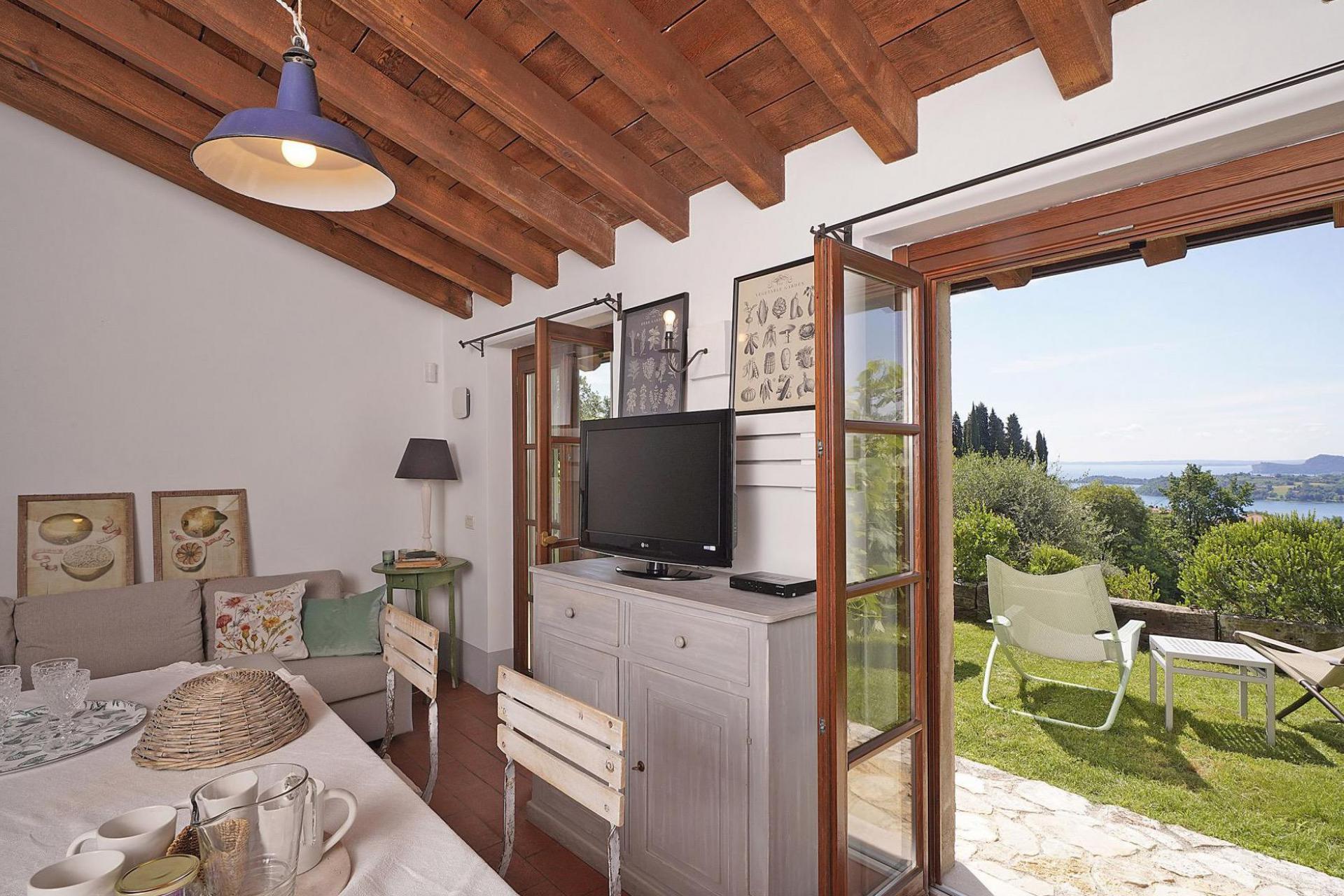 Agriturismo Lake Como and Lake Garda Agriturismo overlooking Lake Garda and stylish interior