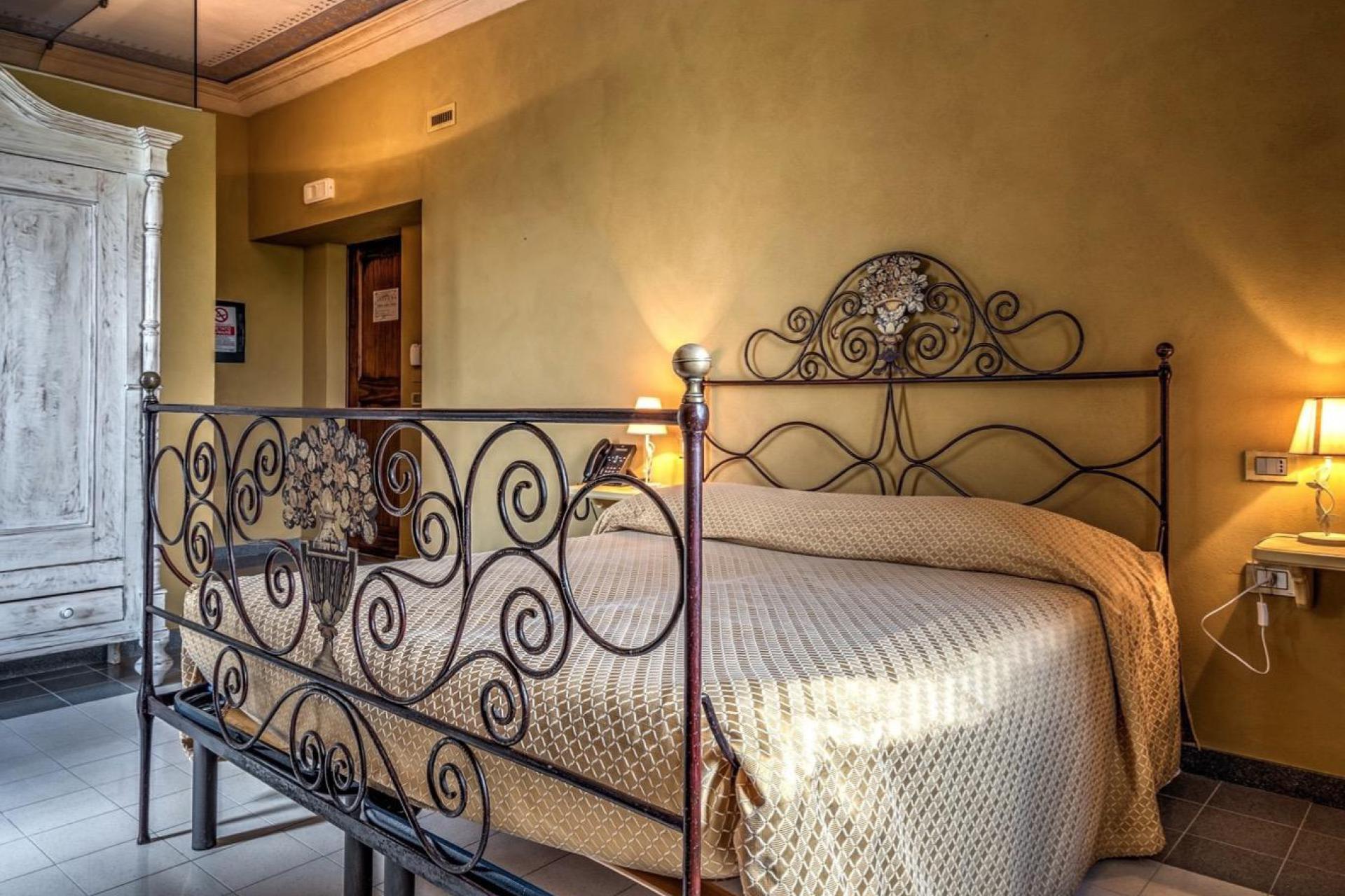 Agriturismo Piedmont Luxury agriturismo Piedmont, ideal for wine and food lovers