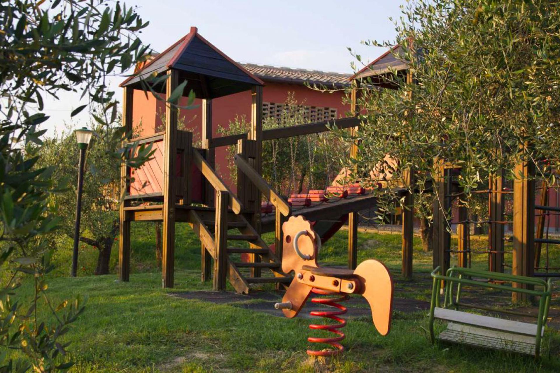 Agriturismo Tuscany Very child-friendly agriturismo with restaurant in Tuscany