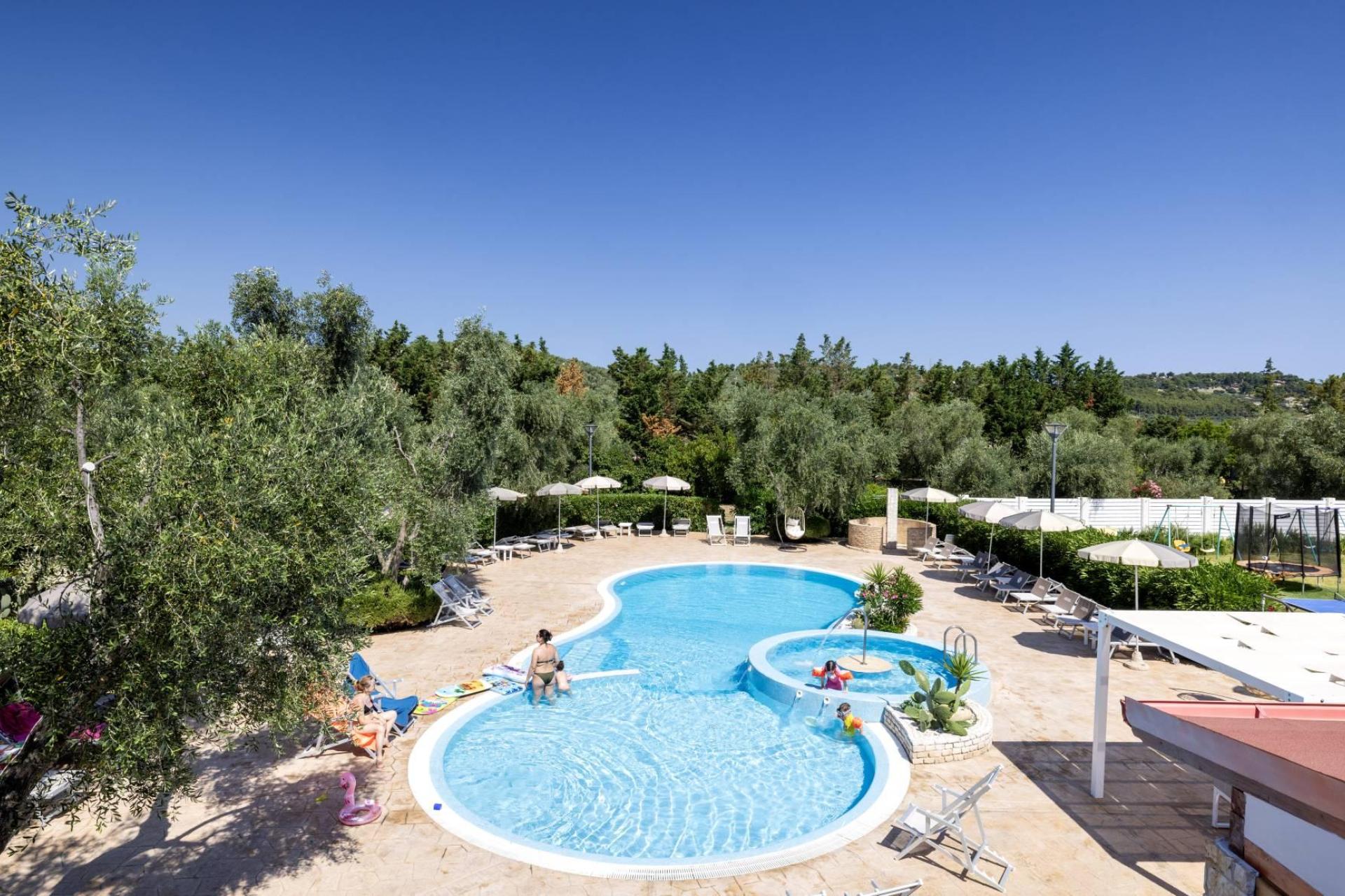 Child-friendly Agriturismo in Puglia by the sea and beach