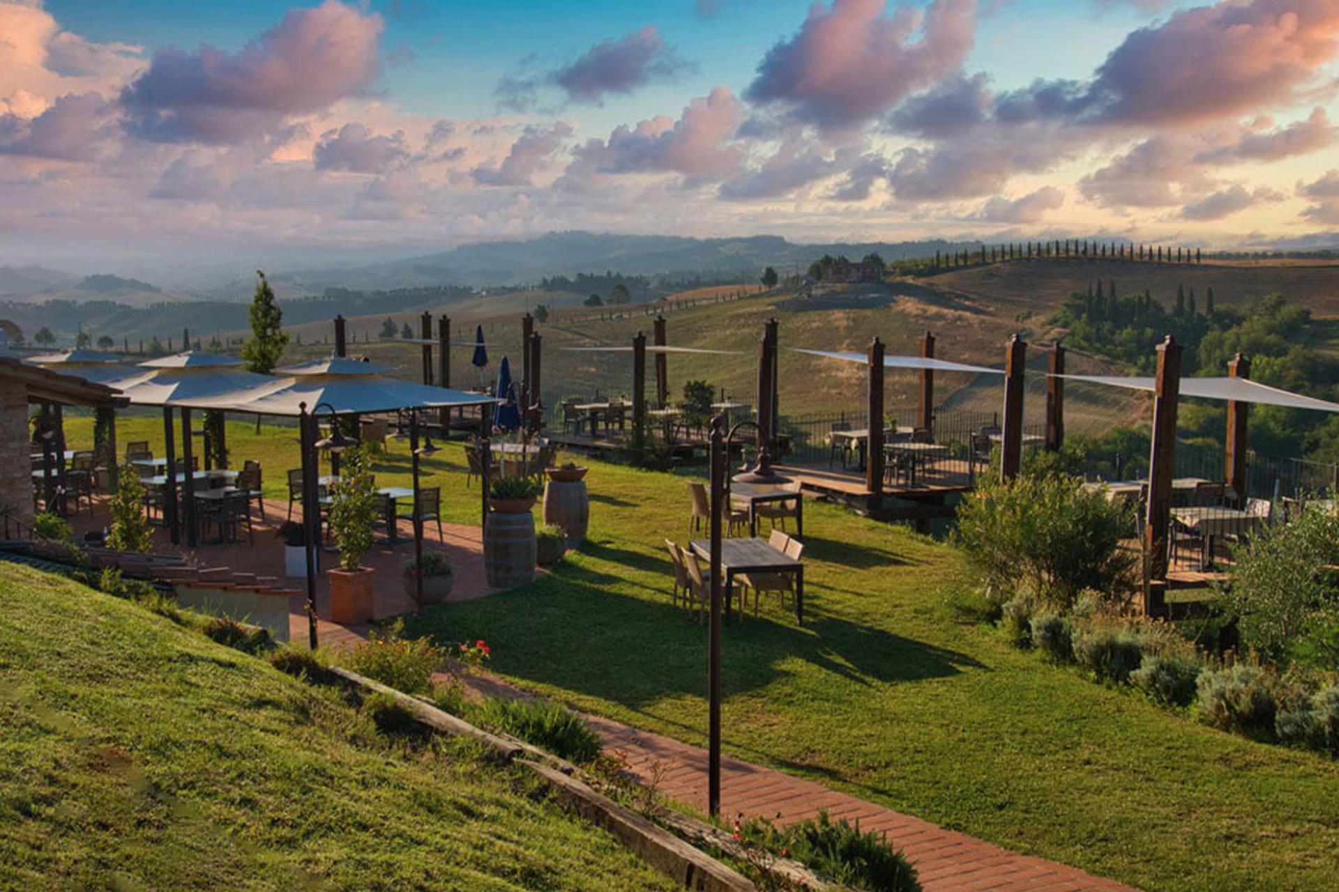 Family-friendly agriturismo Tuscany with lovely pool