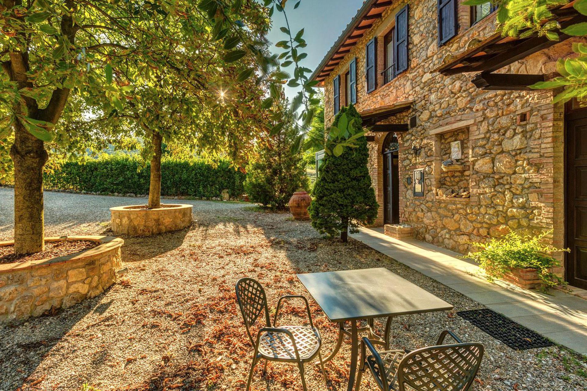 Cozy agriturismo with beautiful view of San Gimignano