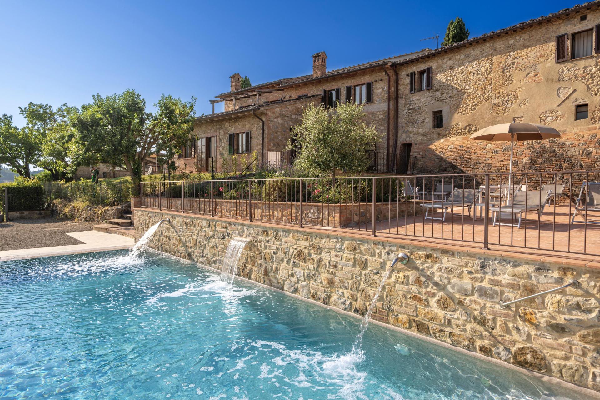 Authentic agriturismo close to San Gimignano