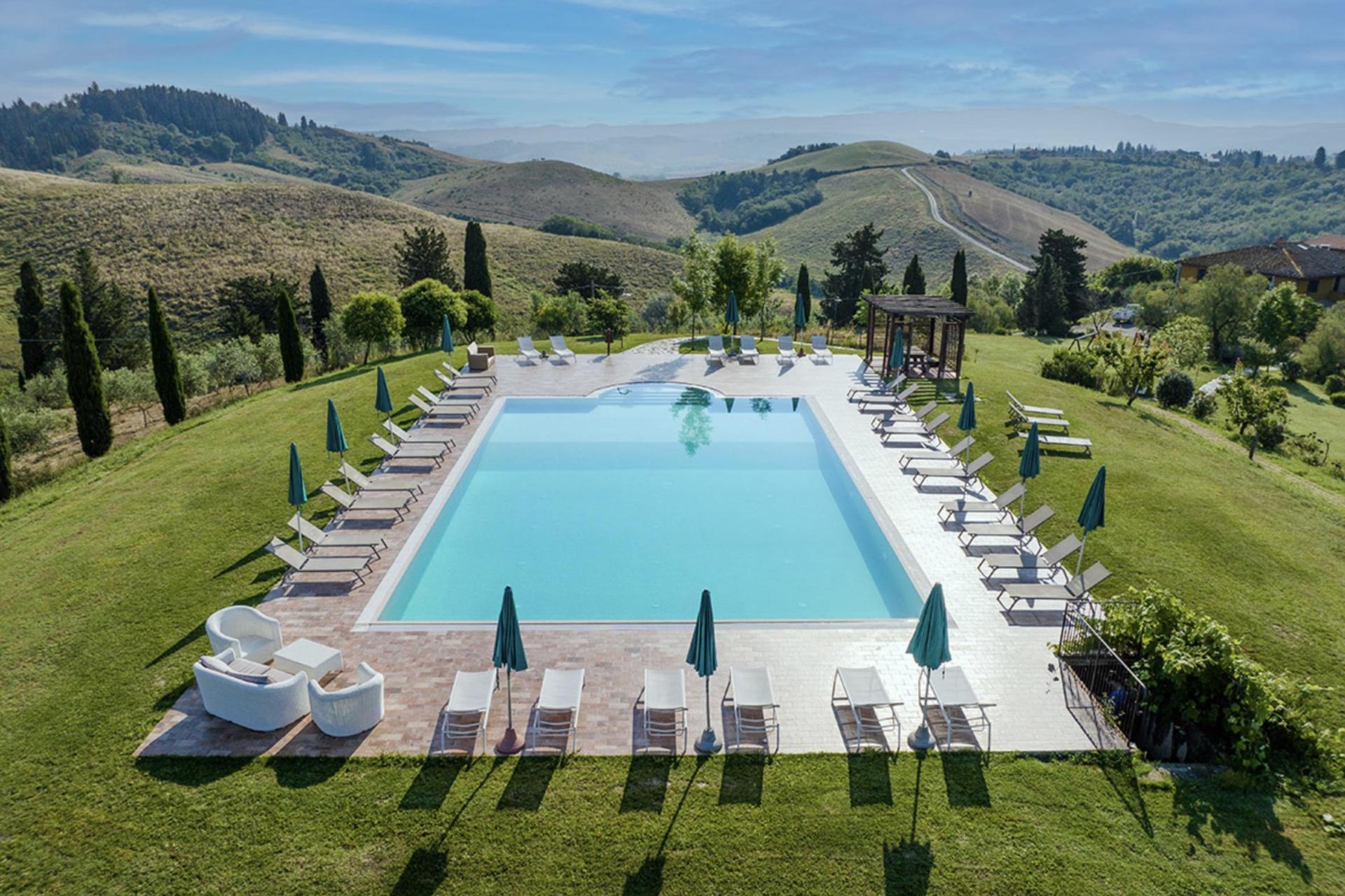 Authentic agriturismo in Tuscany with great views