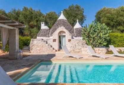 Private trullo in Puglia, with pool