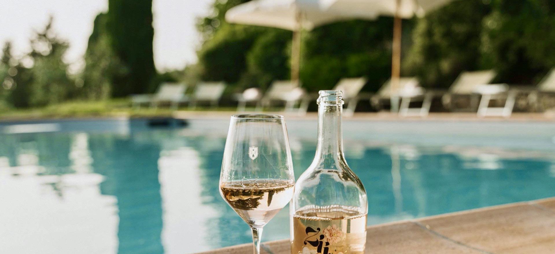 Agriturismo Tuscany Agriturismo in the Chianti region between Florence and Siena