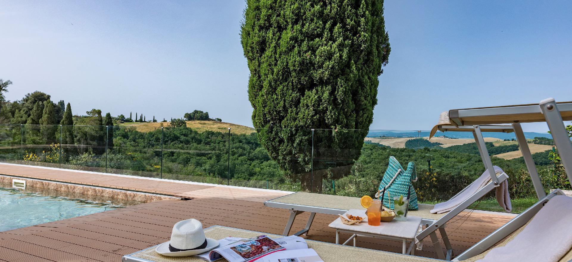 Agriturismo Tuscany Agriturismo in Tuscany with great views