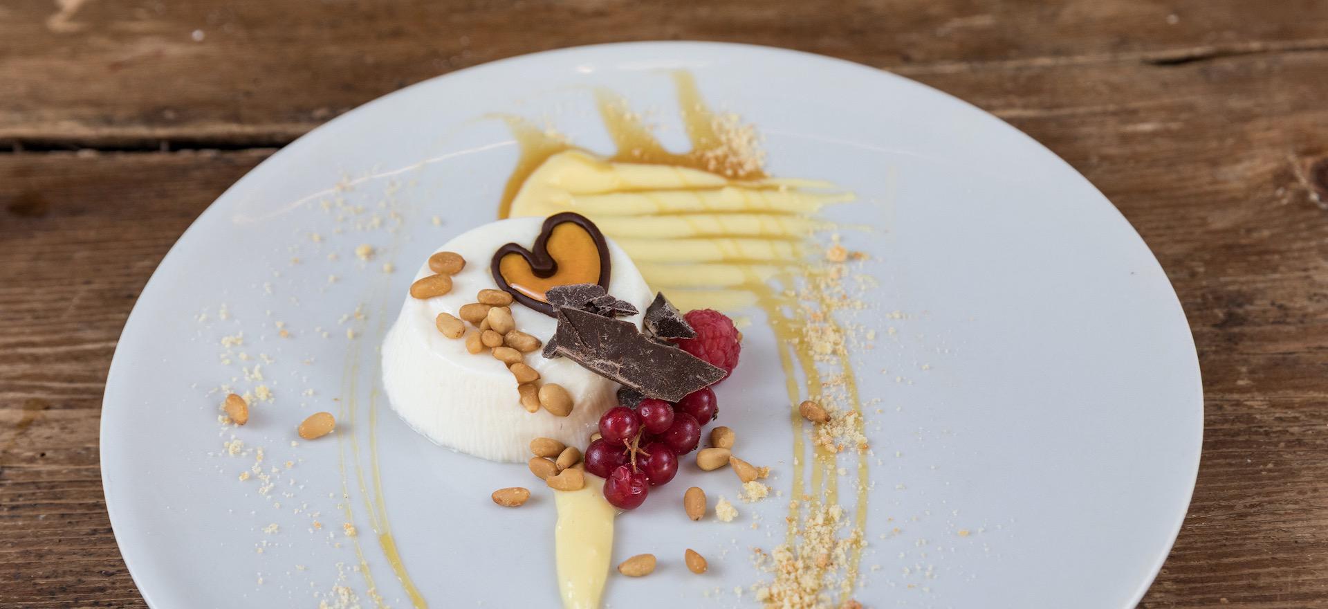 Agriturismo Tuscany Agriturismo in Tuscany with great views