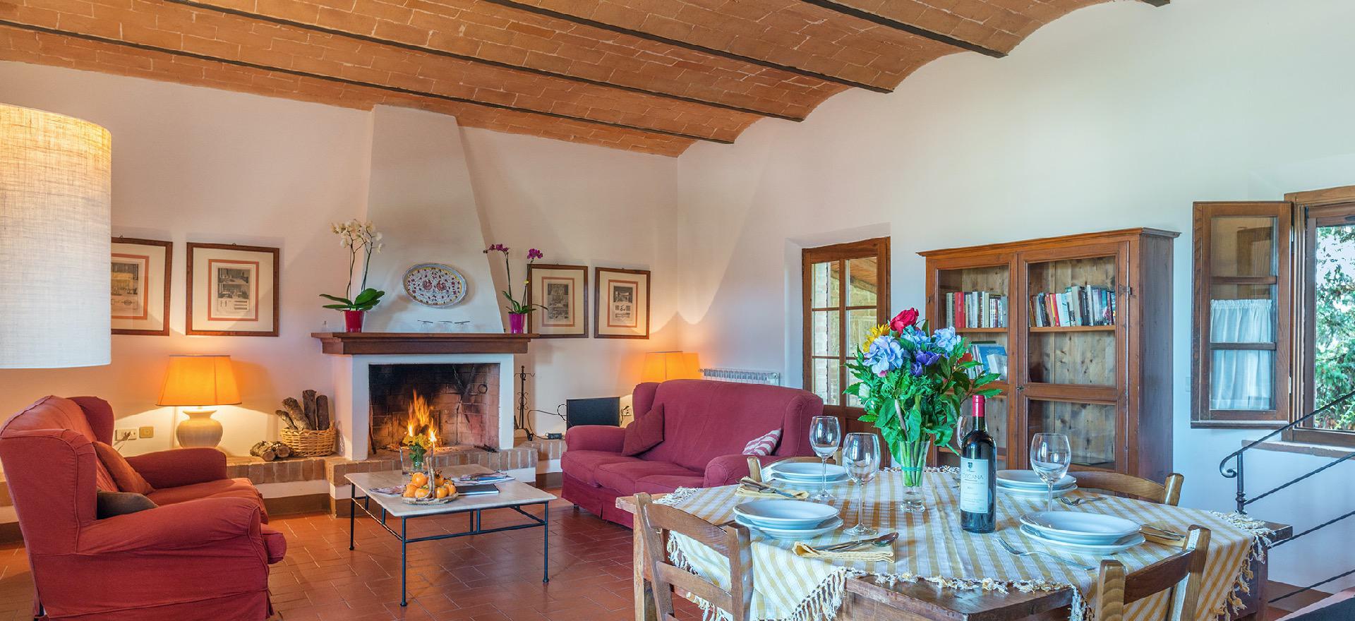 Agriturismo Tuscany Agriturismo in Tuscany with great views