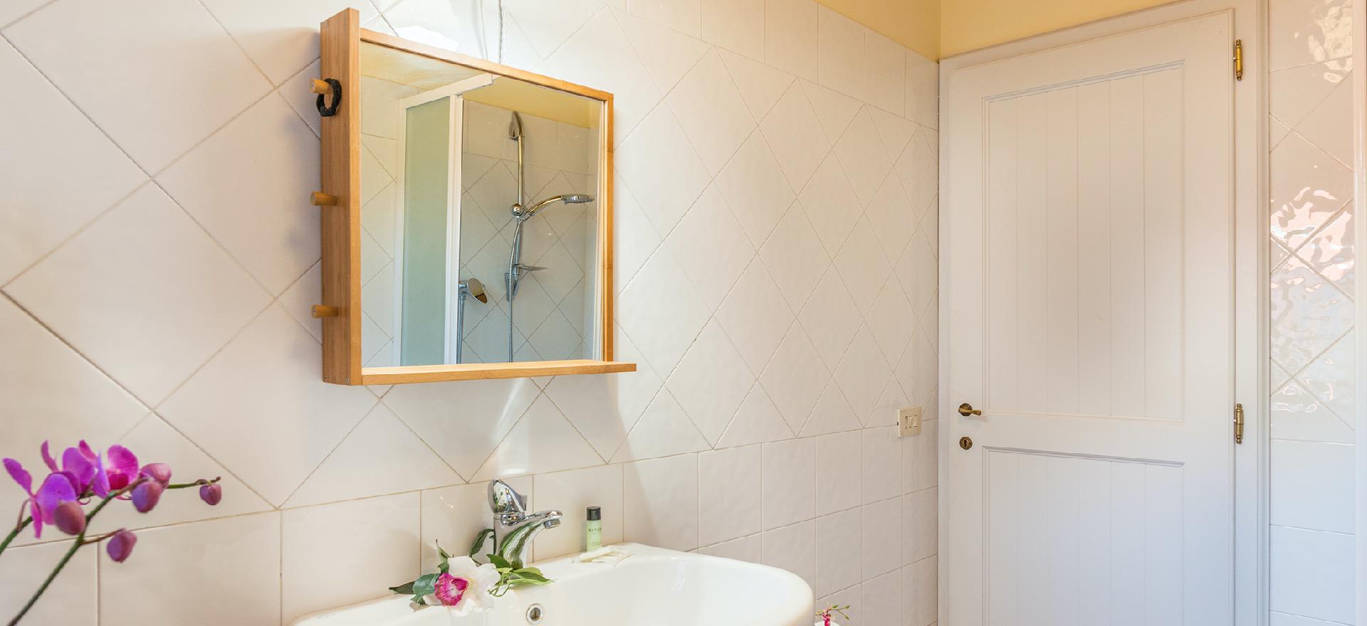 Agriturismo Tuscany Agriturismo in Tuscany with great views