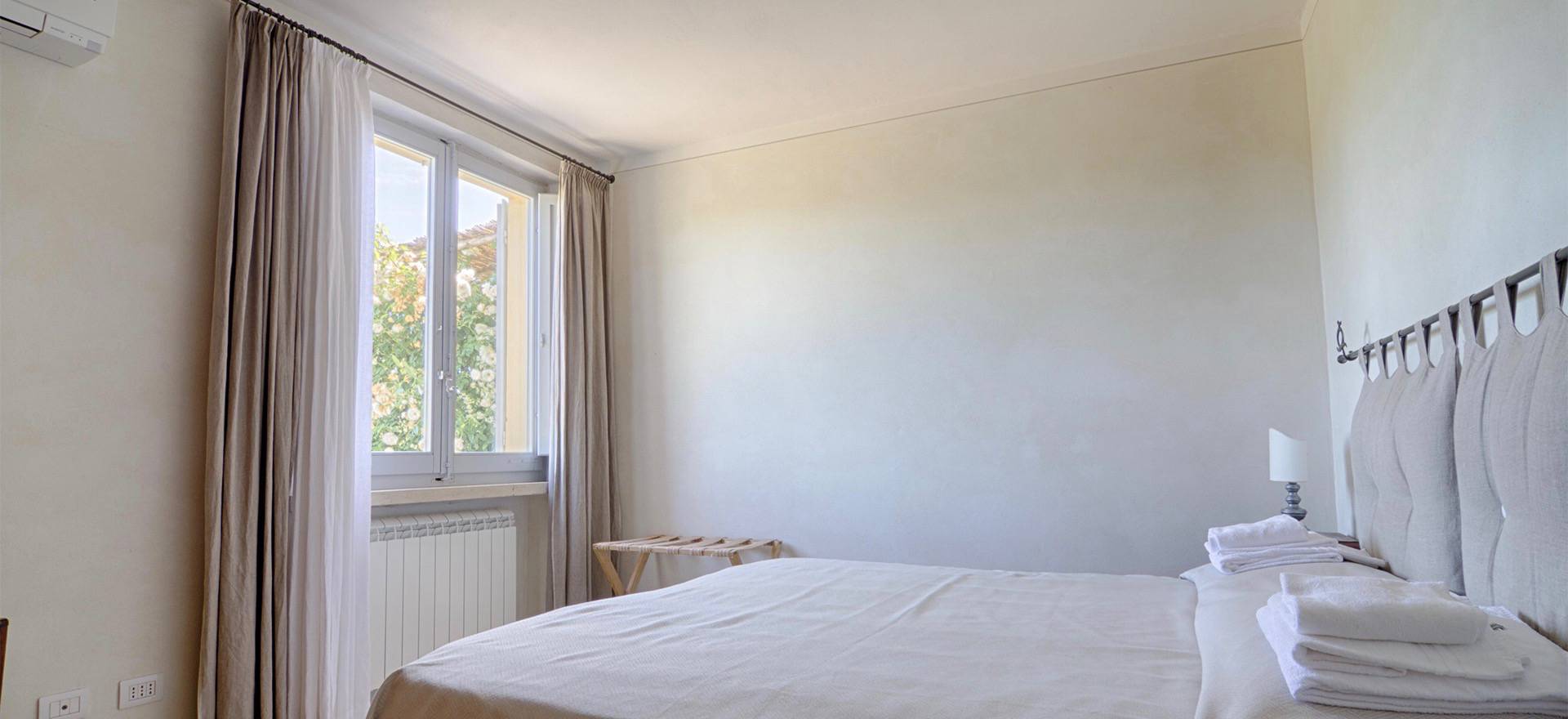 Agriturismo Tuscany Agriturismo Siena, luxury apartments and swimming pool