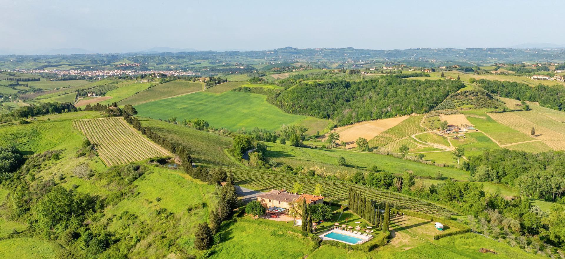Agriturismo Tuscany Authentic agriturismo in Tuscany with great views