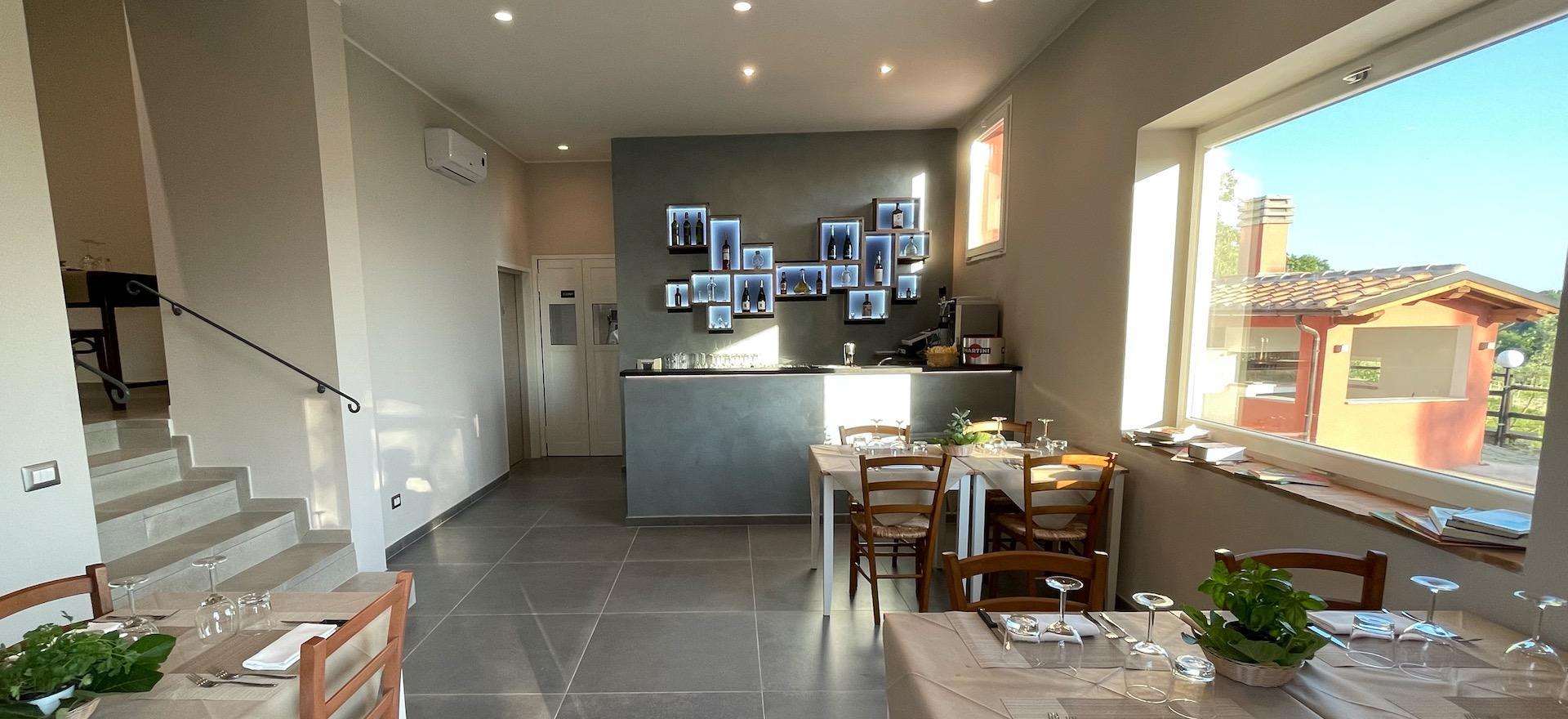 Agriturismo Umbria Cozy agriturismo with a restaurant and homemade dishes