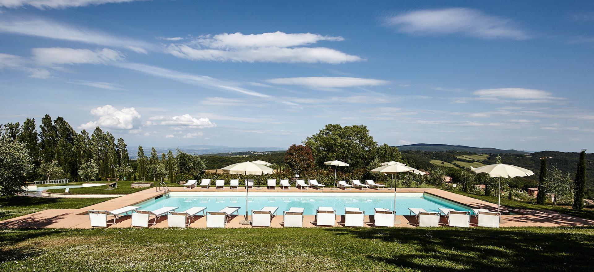 Agriturismo Tuscany Family-friendly agriturismo centrally located in Tuscany