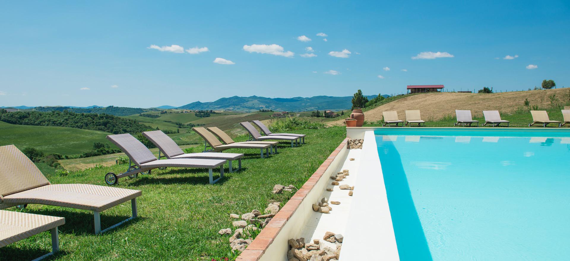 Agriturismo Tuscany Fun agriturismo in Tuscany with panoramic swimming pool