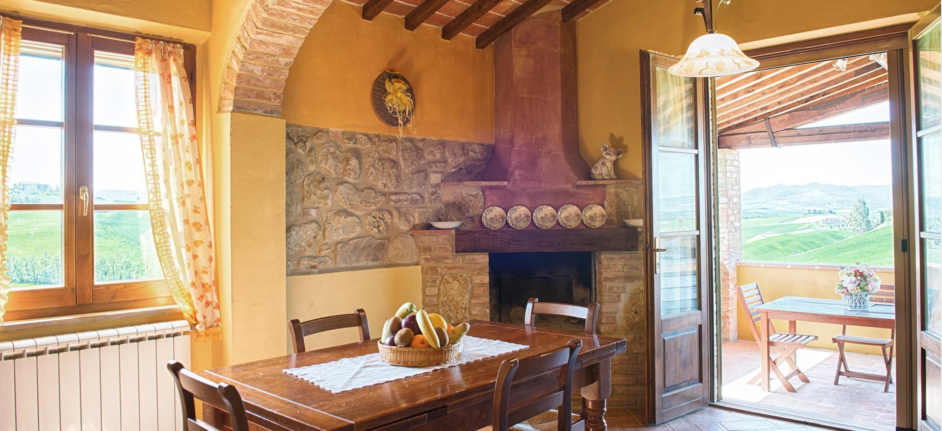 Agriturismo Tuscany Fun agriturismo in Tuscany with panoramic swimming pool