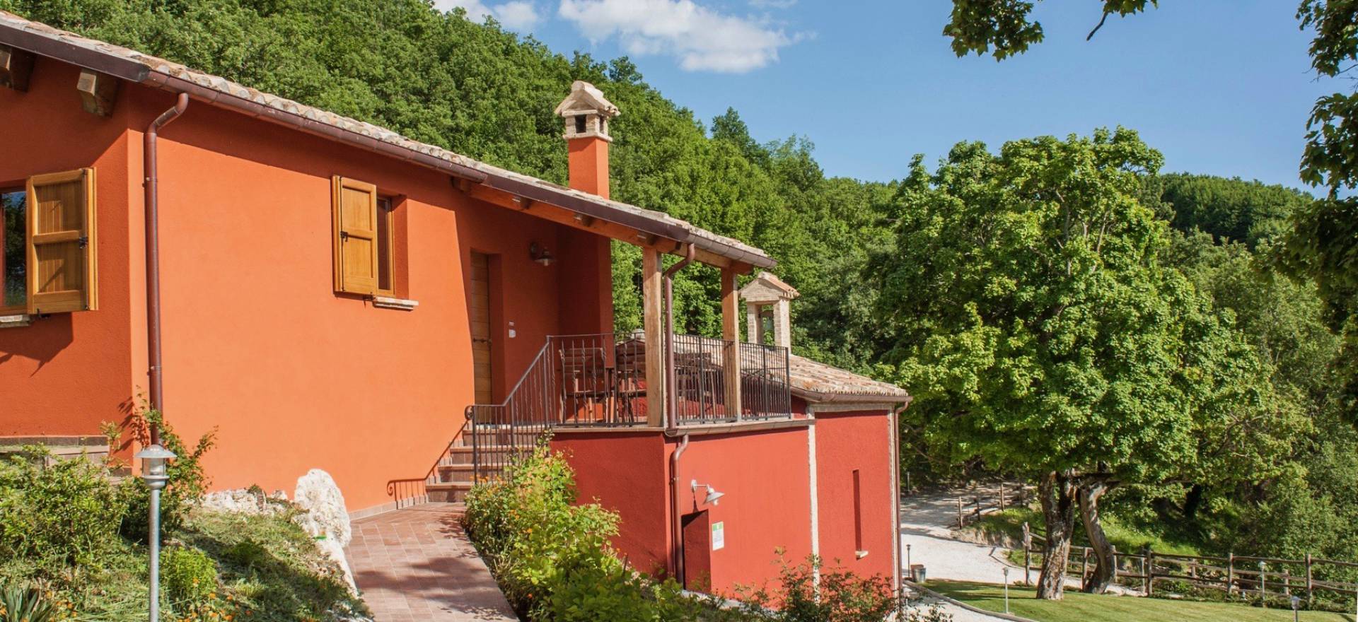 Agriturismo Marche Lovely agriturismo in Marche with welcoming hosts