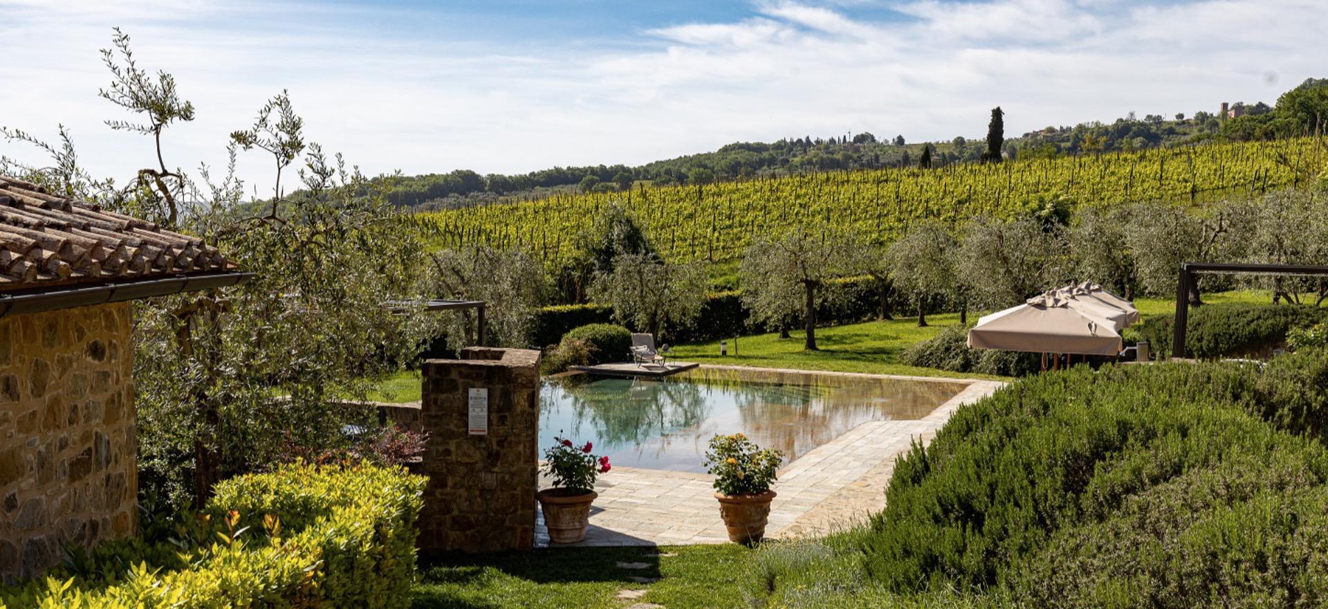 Agriturismo Tuscany Luxury agriturismo amidst the vineyards of the Brunello