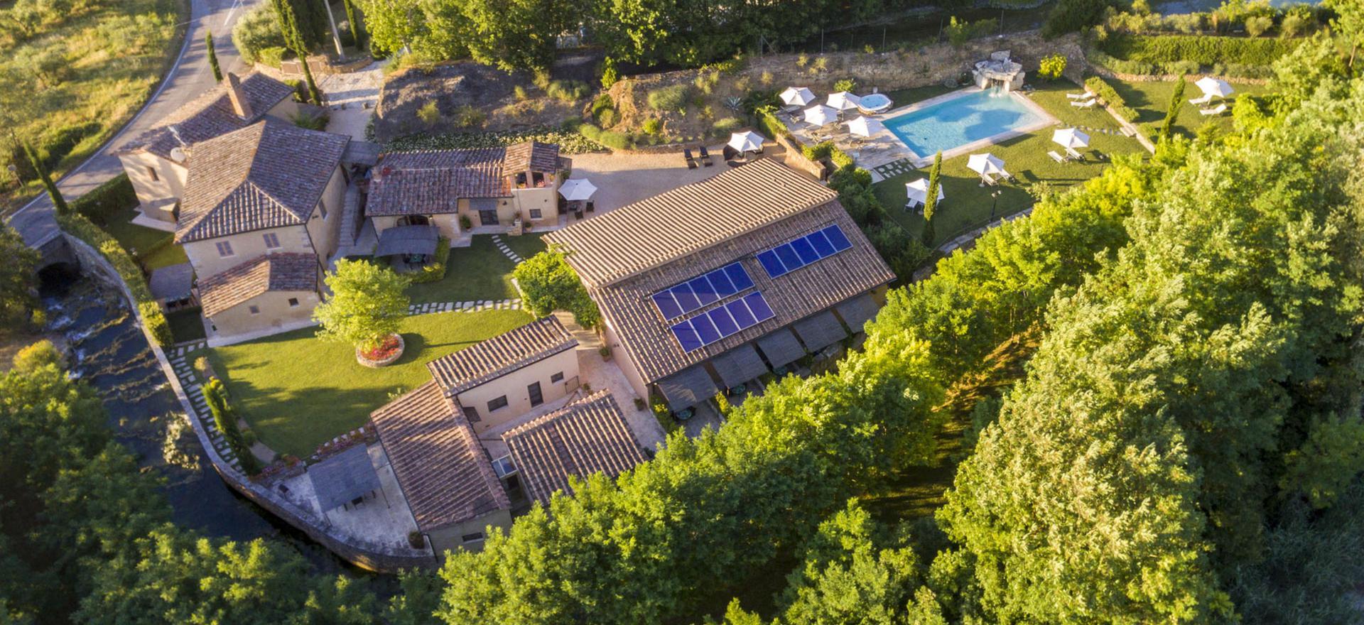 Agriturismo Tuscany Luxury agriturismo between Siena and Arezzo in Tuscany