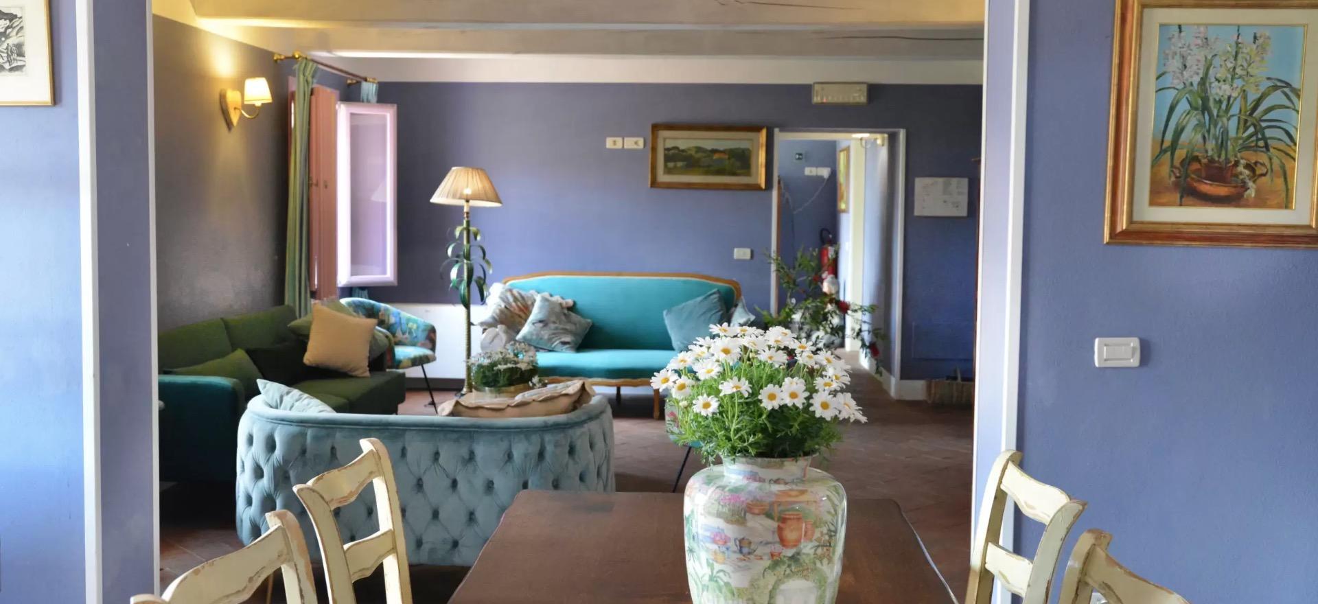 Agriturismo Tuscany Wonderful agriturismo in Tuscany with stylish rooms